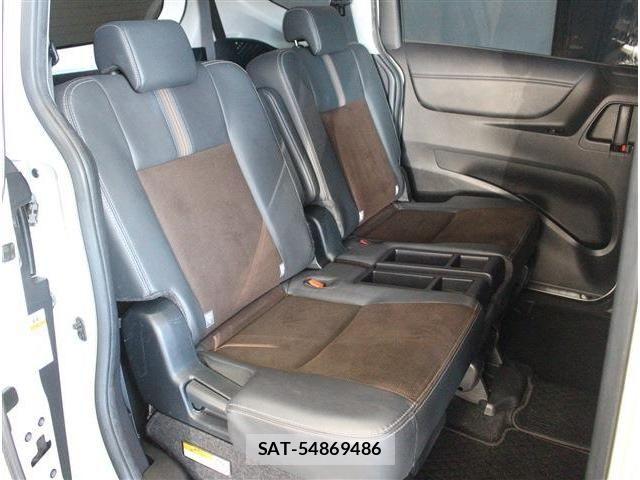Toyota SIENTA 2020-07 7880120-12