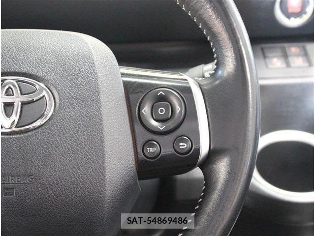 Toyota SIENTA 2020-07 7880120-17