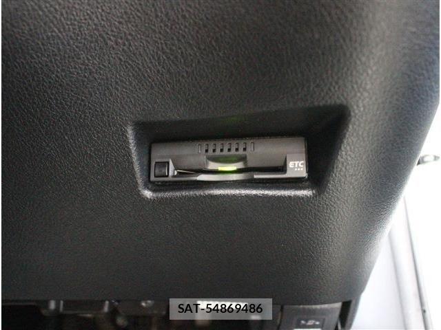 Toyota SIENTA 2020-07 7880120-23