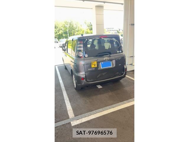 Toyota SIENTA 2010-02 7880121-1