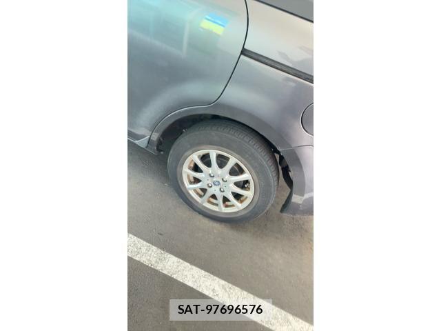 Toyota SIENTA 2010-02 7880121-2