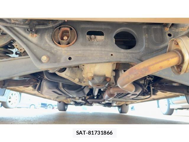 Toyota SIENTA 2018-01 7880119-8