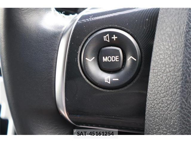 Toyota SIENTA 2021-08 7981375-23