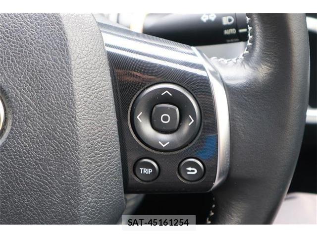 Toyota SIENTA 2021-08 7981375-24