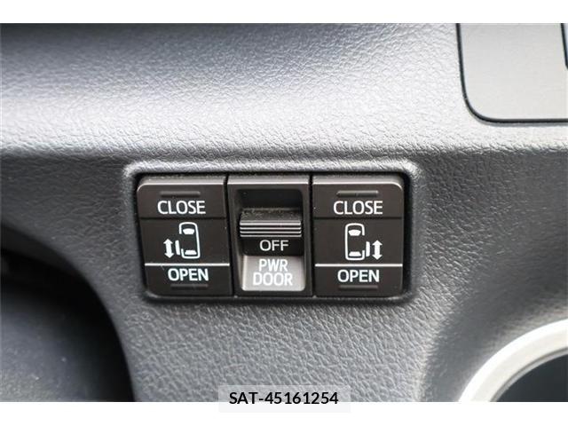 Toyota SIENTA 2021-08 7981375-7