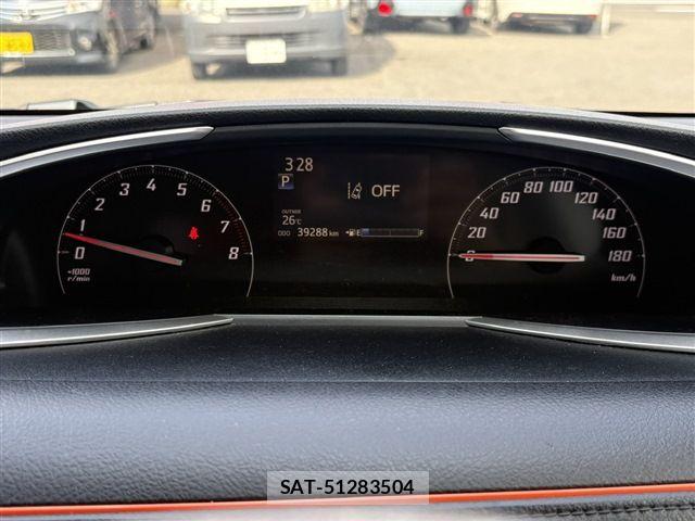 Toyota SIENTA 2017-01 8102345-20