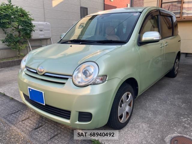 Toyota SIENTA 2014-02 8102344-0