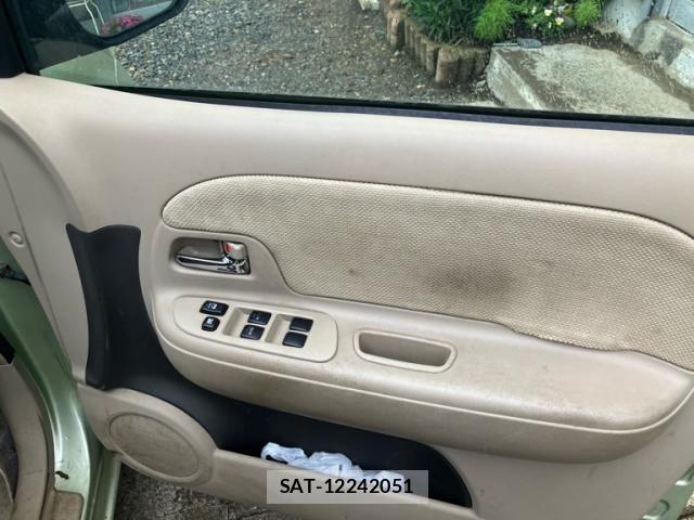 Toyota SIENTA 2007-07 8102346-16