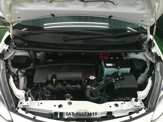 Toyota SIENTA 2021-06 8210732-19