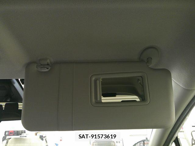 Toyota SIENTA 2021-06 8210732-21
