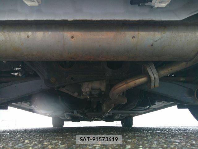 Toyota SIENTA 2021-06 8210732-29