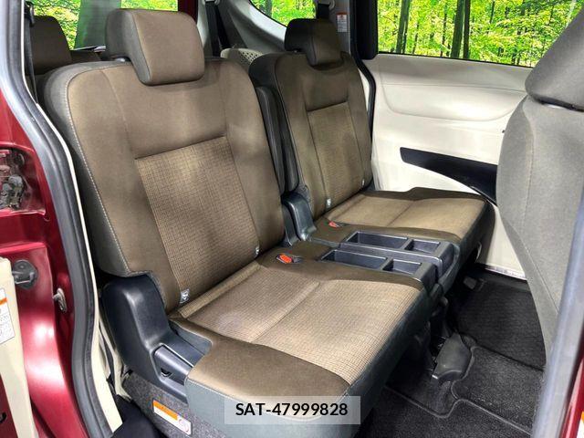 Toyota SIENTA 2020-04 8210733-9