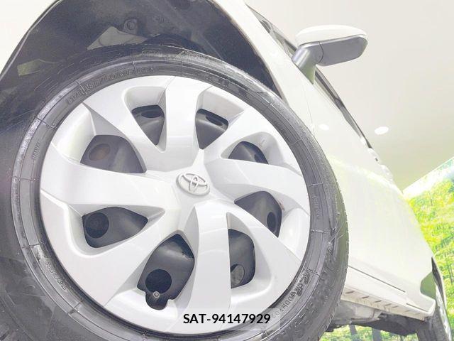 Toyota SIENTA 2017-06 8317726-14