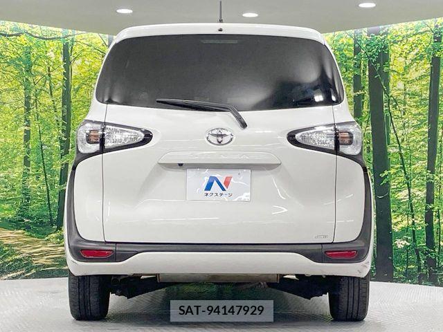 Toyota SIENTA 2017-06 8317726-16