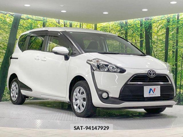 Toyota SIENTA 2017-06 8317726-17