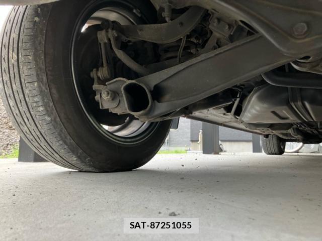 Toyota SIENTA 2021-04 8338258-9