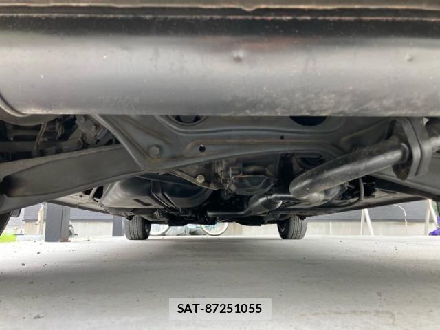 Toyota SIENTA 2021-04 8338258-7
