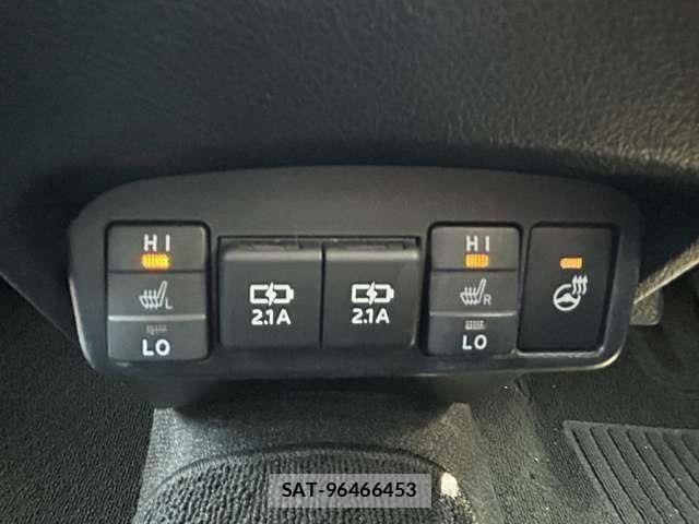 Toyota SIENTA 2019-07 8338260-26