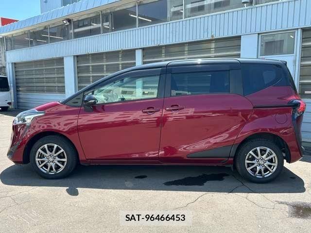 Toyota SIENTA 2019-07 8338260-7