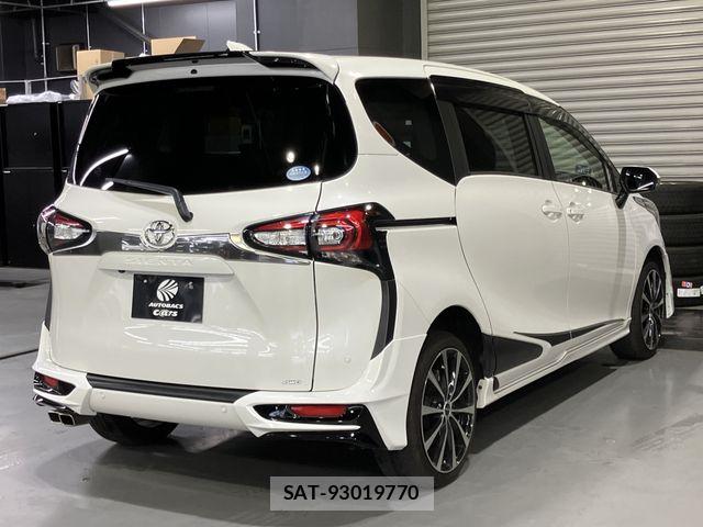 Toyota SIENTA 2019-09 8369481-1
