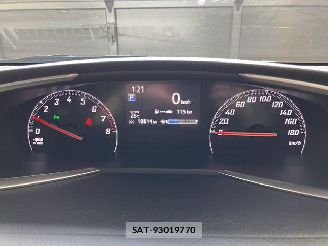 Toyota SIENTA 2019-09 8369481-20