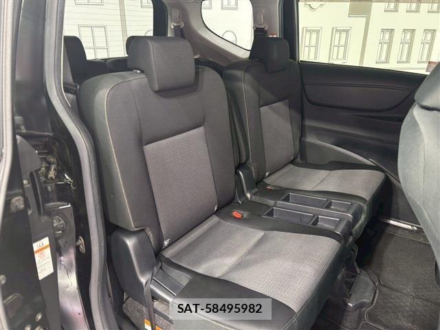 Toyota SIENTA 2018-10 8369479-15