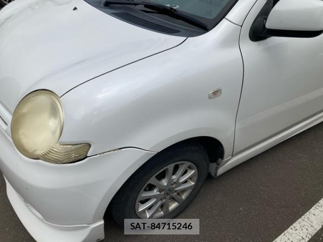 Toyota SIENTA 2005-05 8372304-4