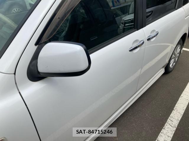 Toyota SIENTA 2005-05 8372304-5