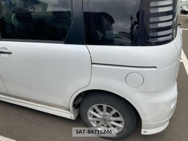 Toyota SIENTA 2005-05 8372304-6