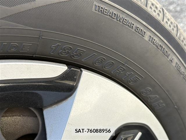 Toyota SIENTA 2019-09 8527876-10