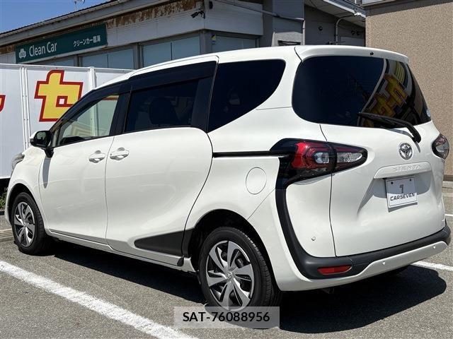 Toyota SIENTA 2019-09 8527876-5