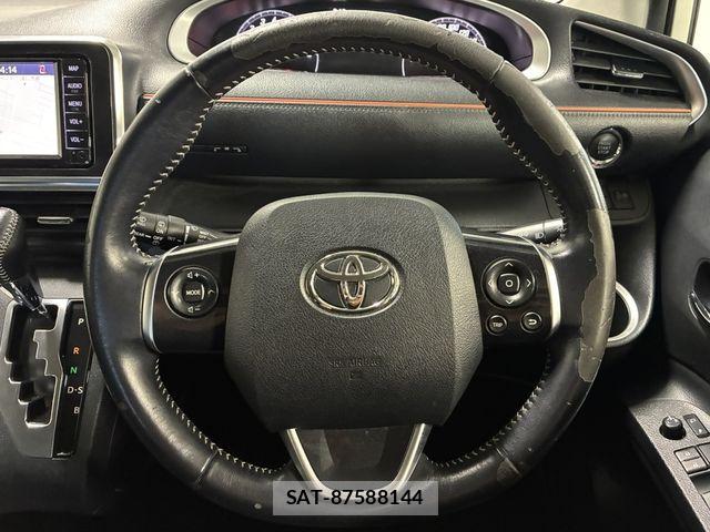 Toyota SIENTA 2015-12 8563867-19