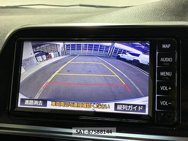 Toyota SIENTA 2015-12 8563867-26