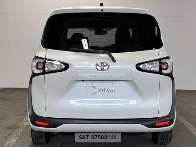 Toyota SIENTA 2015-12 8563867-7