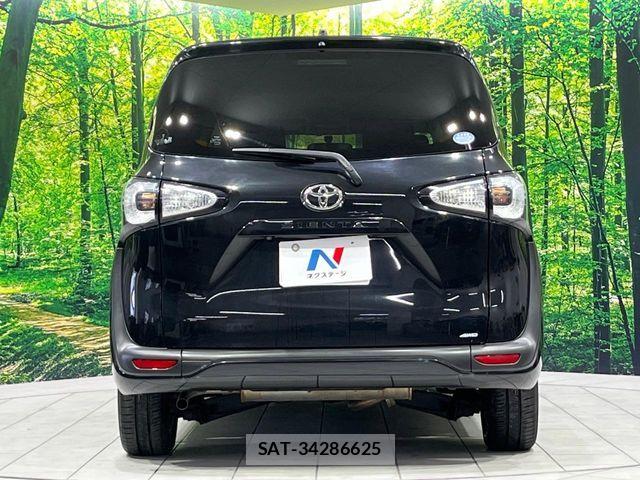 Toyota SIENTA 2015-08 8629432-16
