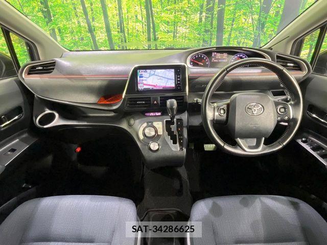 Toyota SIENTA 2015-08 8629432-1