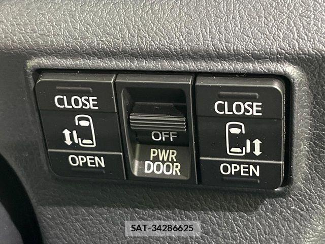 Toyota SIENTA 2015-08 8629432-2