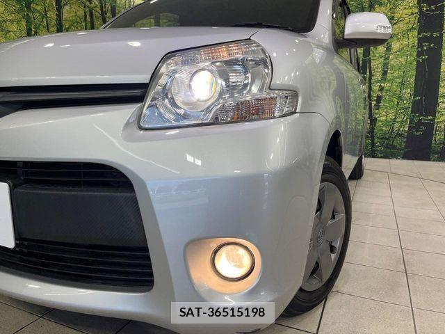 Toyota SIENTA 2014-01 8629431-11