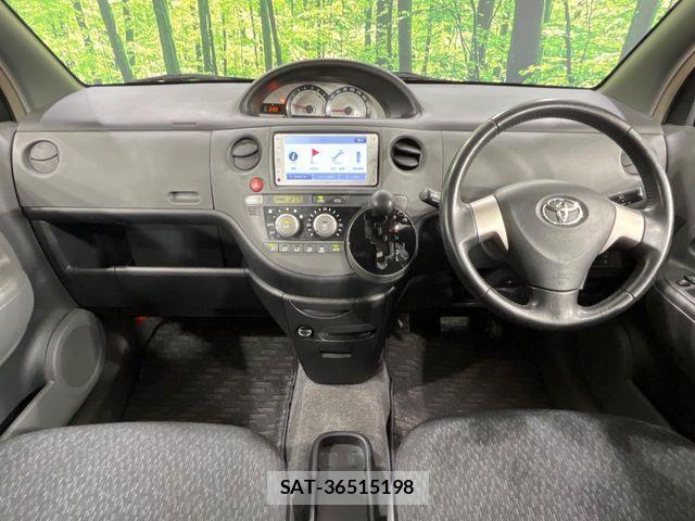 Toyota SIENTA 2014-01 8629431-1