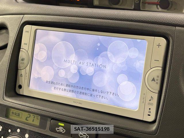 Toyota SIENTA 2014-01 8629431-3