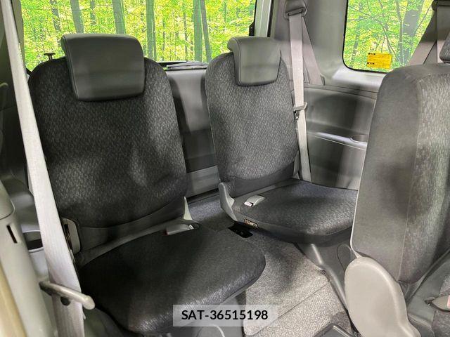 Toyota SIENTA 2014-01 8629431-8