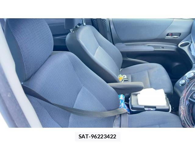 Toyota SIENTA 2016-03 8662070-13