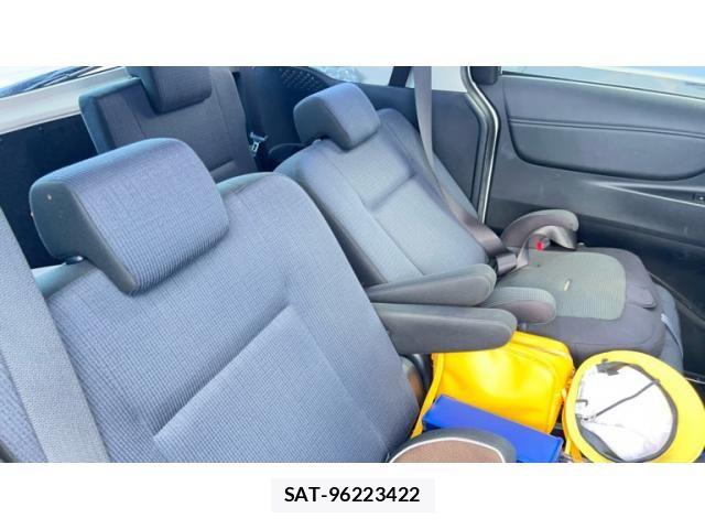 Toyota SIENTA 2016-03 8662070-15