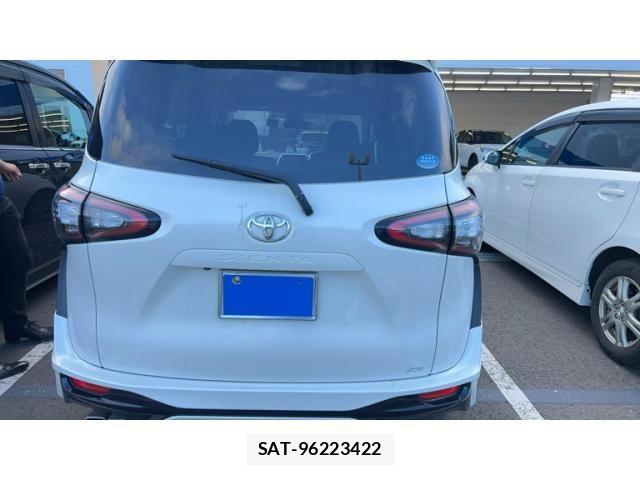 Toyota SIENTA 2016-03 8662070-3