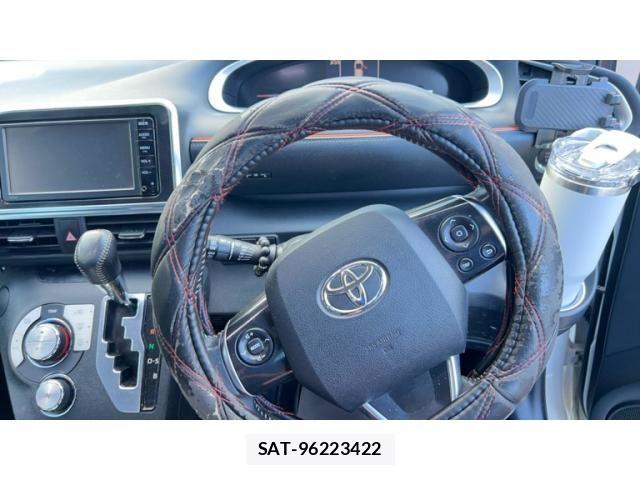 Toyota SIENTA 2016-03 8662070-7