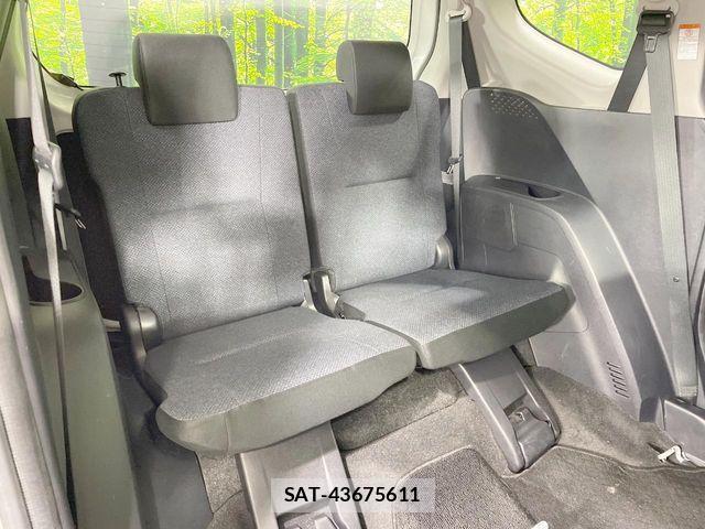 Toyota SIENTA 2016-01 8782417-10