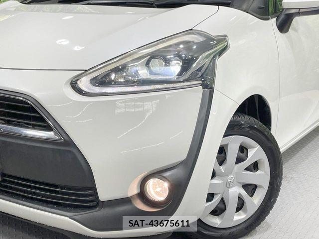 Toyota SIENTA 2016-01 8782417-13