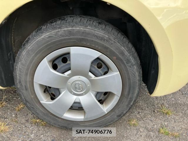 Toyota SIENTA 2007-11 8797771-10
