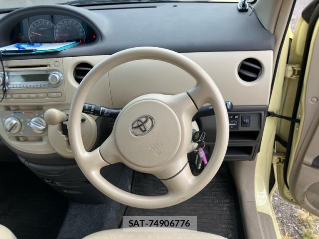 Toyota SIENTA 2007-11 8797771-17