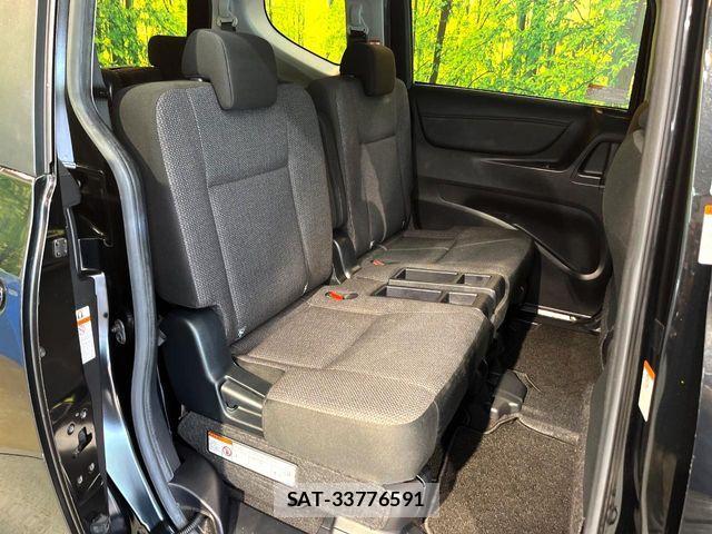 Toyota SIENTA 2022-04 8832172-9